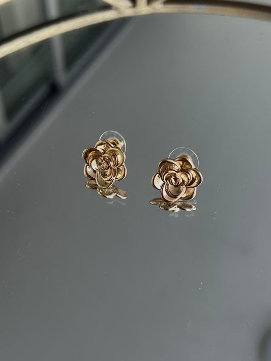 Bella Earrings Gold